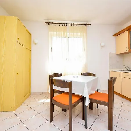 Ana Appartement *