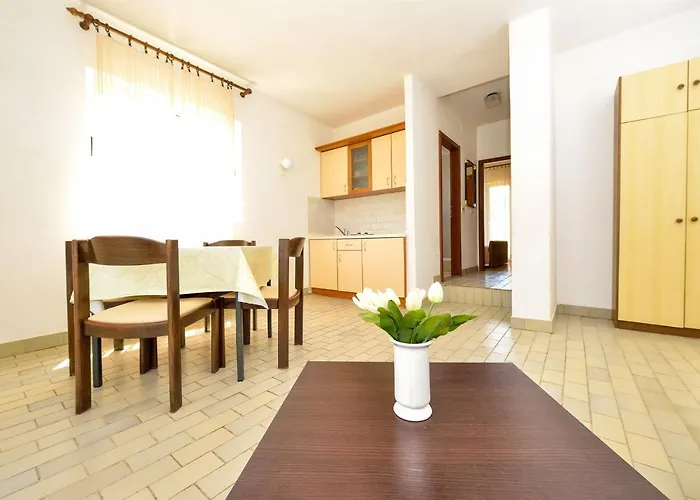 Ana Apartamento Kukljica