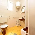 Ana Apartman *