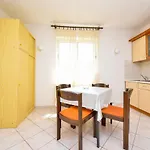 Ana Apartman *
